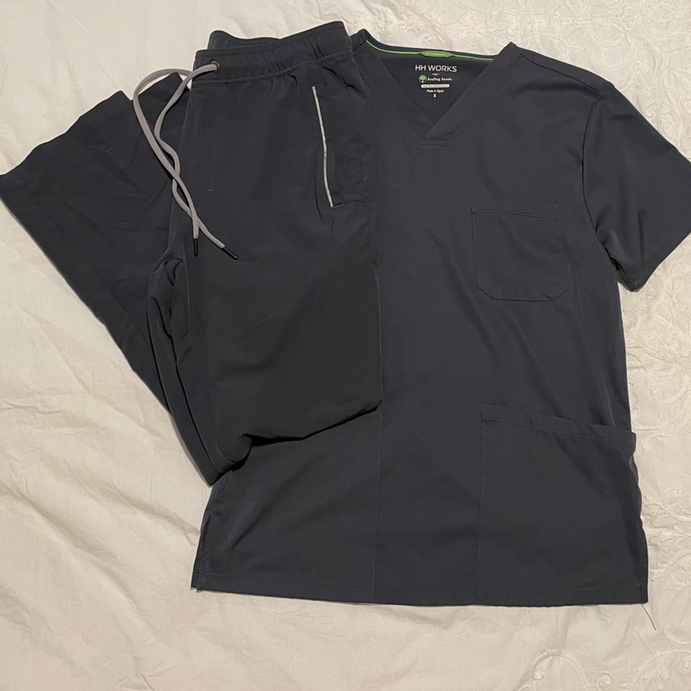 Mens Healing Hands 360 Scrubs, gray